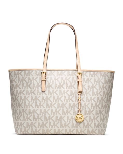 michael kors tasche travel jet set multifunction tote vanilla|Jet Set Travel Multifunction Saffiano Leather Tote .